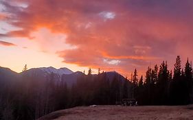 Rock Lake Lodge Alberta